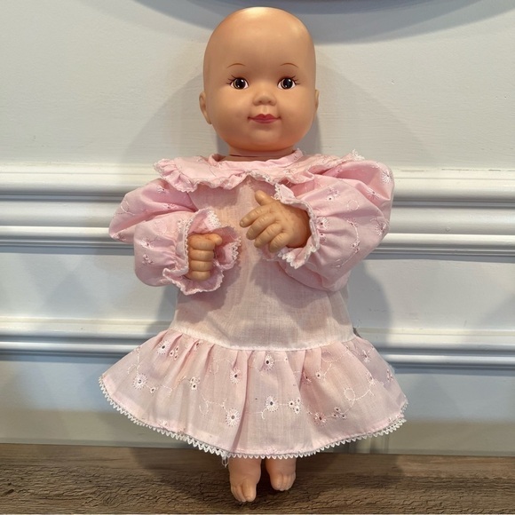 Unimax 1998 Vintage Realistic Baby Girl Doll - Picture 1 of 17